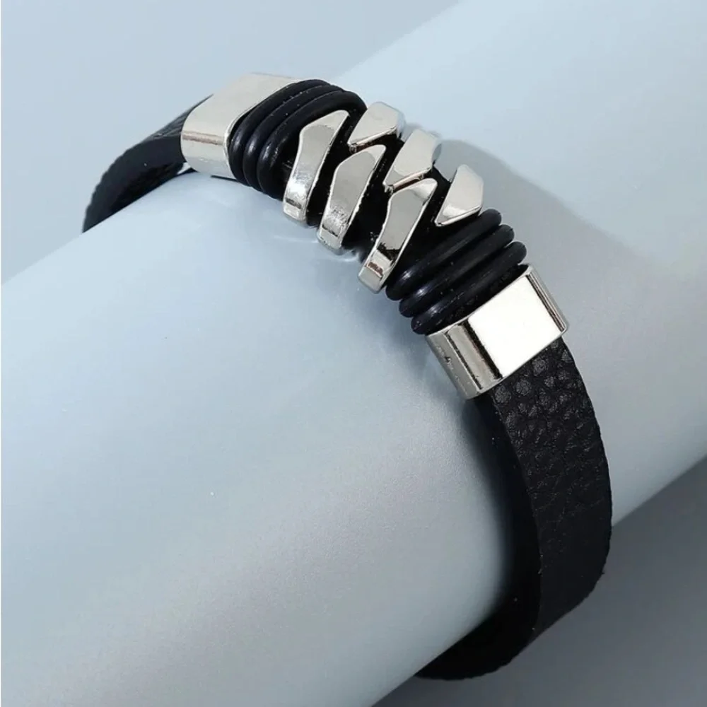 BLACK STAINLESS STEEL LEATHER BRACELET SILVER AND GOLD